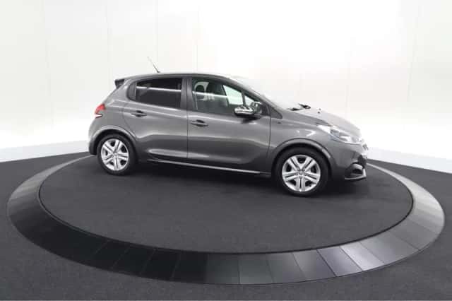 Peugeot 208 (2019) thumbnail 7