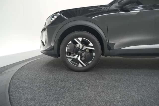 Peugeot 2008 (2025) thumbnail 18