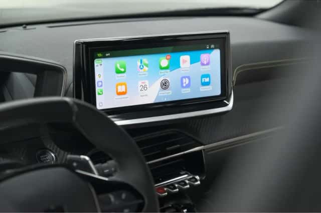 Peugeot 2008 (2025) thumbnail 4