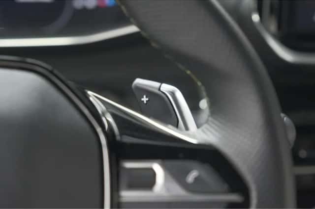 Peugeot 2008 (2025) thumbnail 36