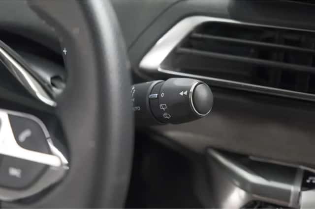 Peugeot 3008 (2023) thumbnail 36