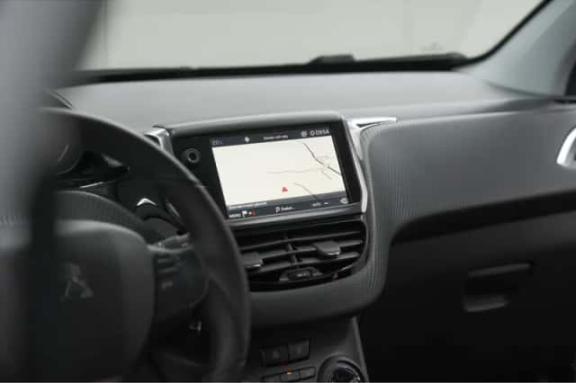Peugeot 2008 (2018) thumbnail 44