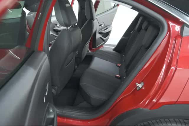 Opel Mokka (2022) thumbnail 26