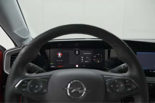 Opel Mokka (2022) thumbnail 36