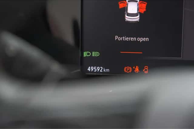 Opel Mokka (2022) thumbnail 37