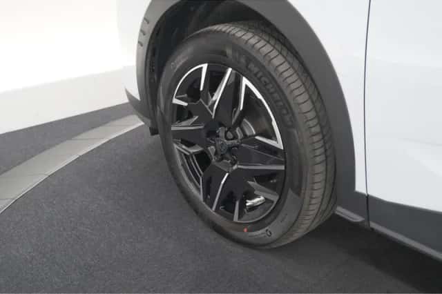 Peugeot 3008 (2025) thumbnail 18