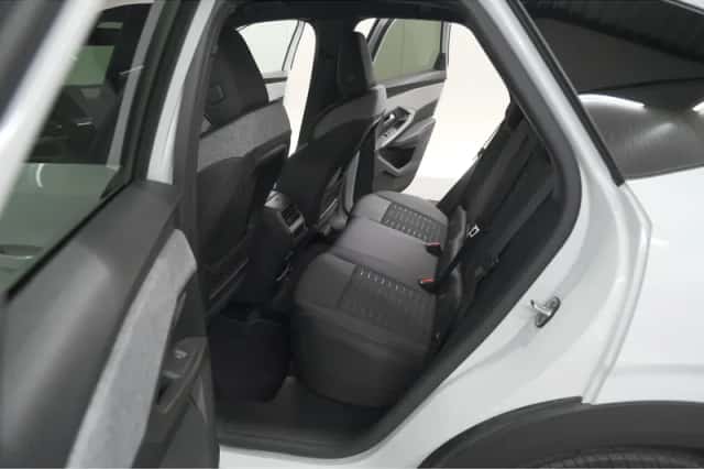 Peugeot 3008 (2025) thumbnail 26