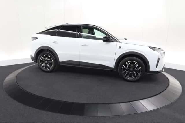 Peugeot 3008 (2025) thumbnail 8