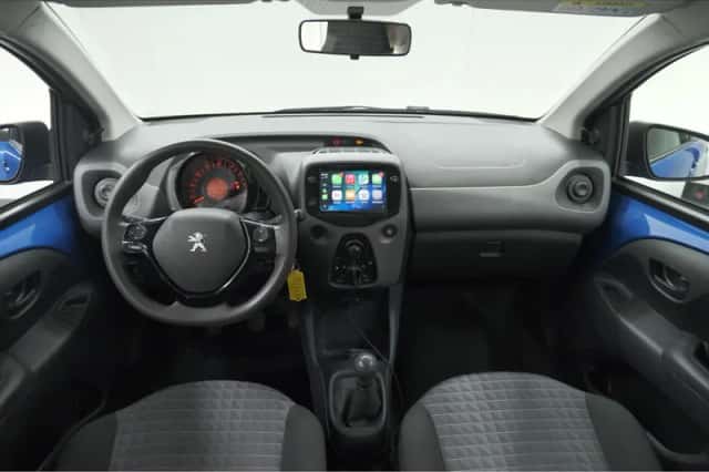 Peugeot 108 (2021) thumbnail 2