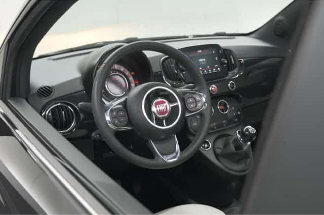Fiat 500C (2023) thumbnail 2