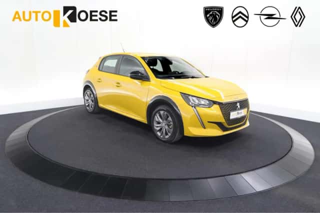 Peugeot e-208 (2023) thumbnail 1