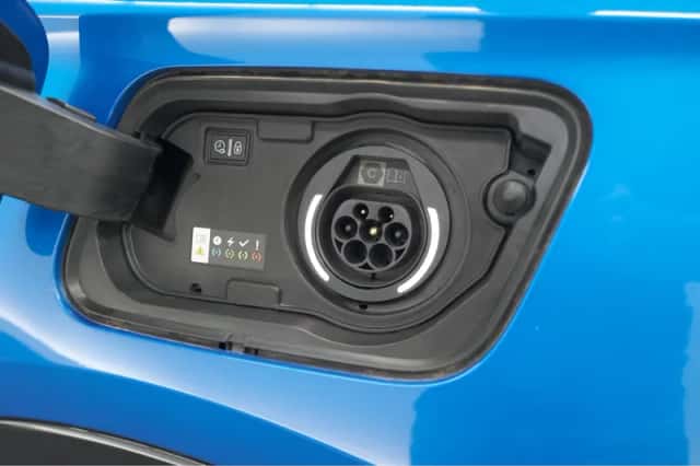 Opel Grandland (2024) thumbnail 5