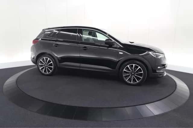 Opel Grandland (2021) thumbnail 4