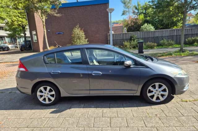 Honda Insight (2009) thumbnail 2