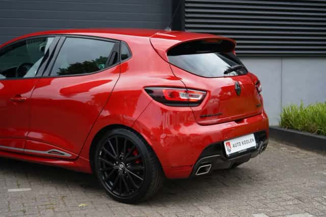 Renault Clio (2018) thumbnail 5