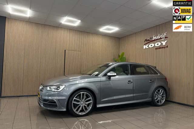 Audi A3 (2014) thumbnail 1
