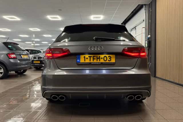 Audi A3 (2014) thumbnail 4