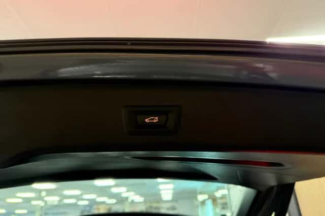 BMW X3 (2017) thumbnail 5