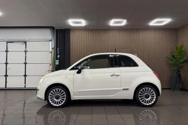 Fiat 500 (2010) thumbnail 2