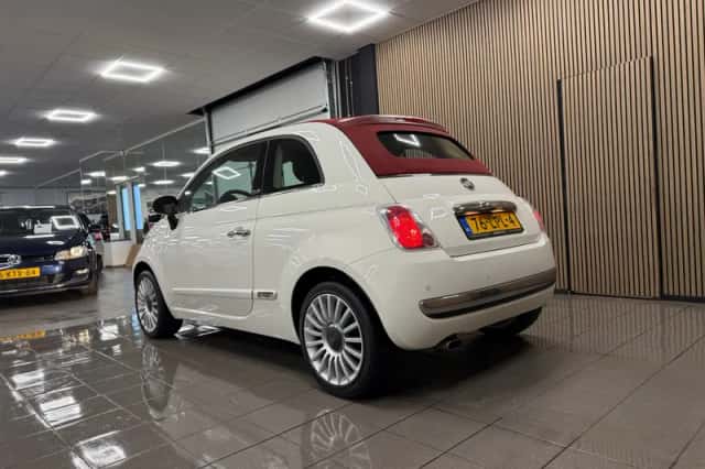 Fiat 500 (2010) thumbnail 3