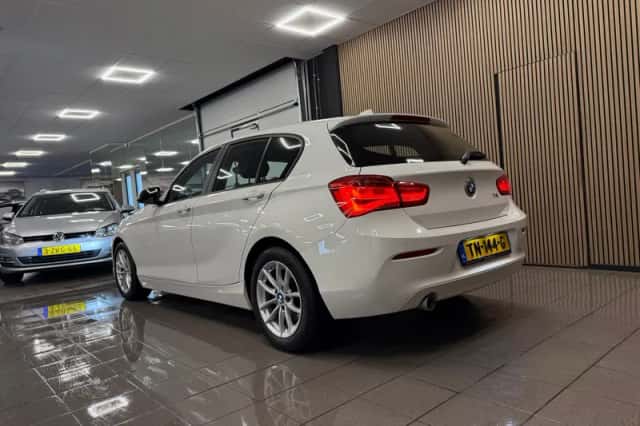 BMW 1-Serie (2018) thumbnail 3