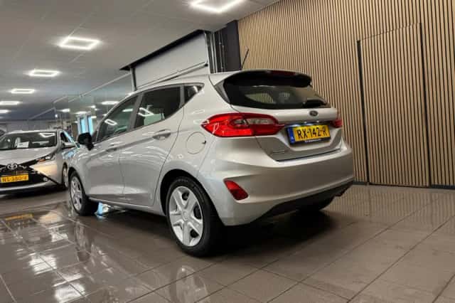 Ford Fiesta (2018) thumbnail 3