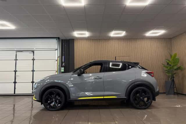 Nissan Juke (2022) thumbnail 2