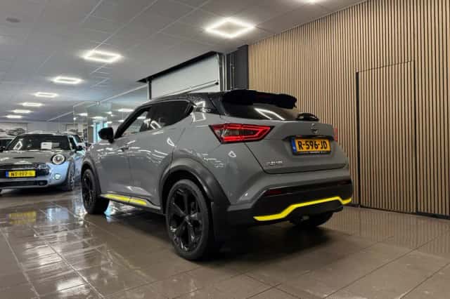 Nissan Juke (2022) thumbnail 3