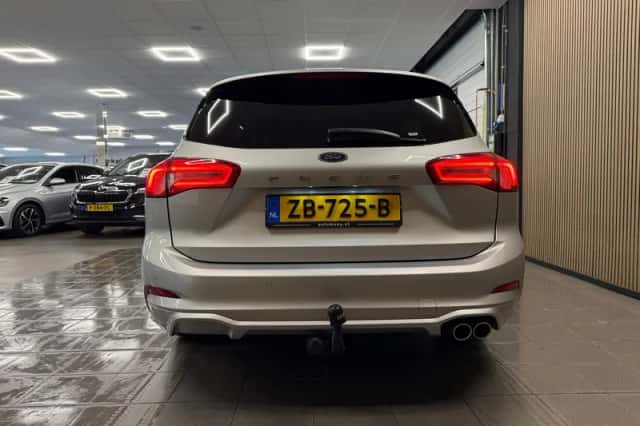 Ford Focus (2019) thumbnail 4