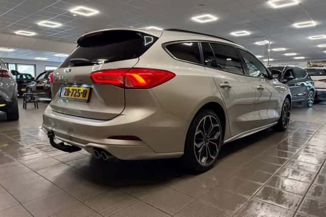 Ford Focus (2019) thumbnail 6
