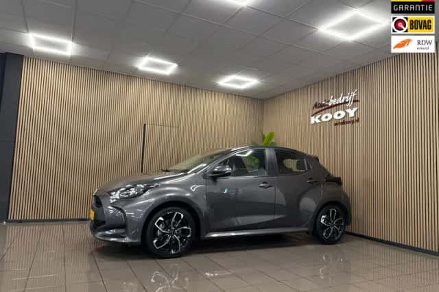Toyota Yaris (2023) thumbnail 1