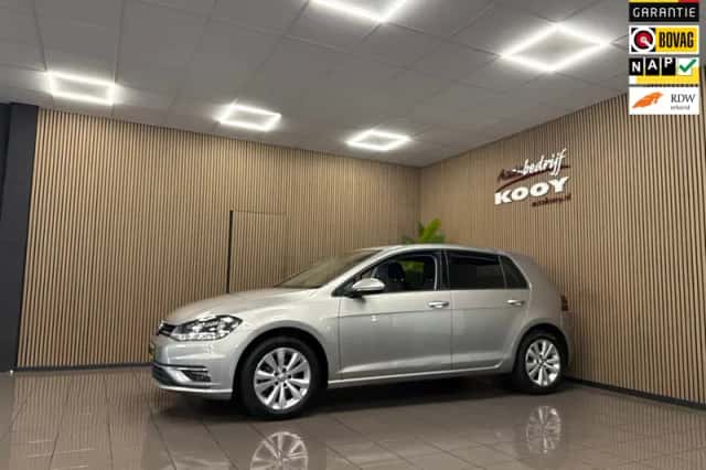 Volkswagen Golf (2019) thumbnail 1