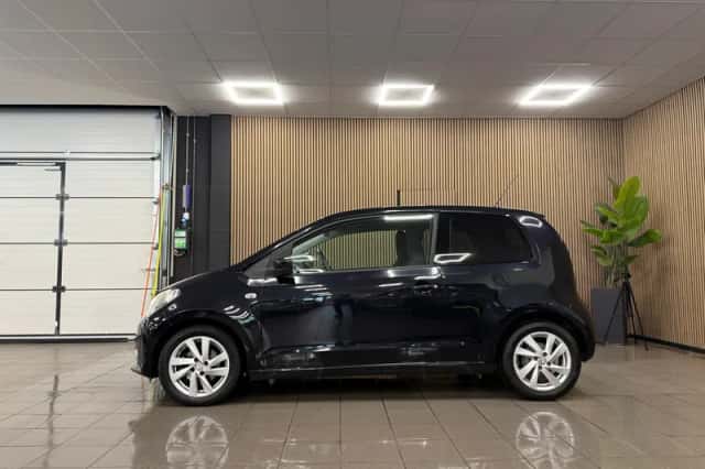 SEAT Mii (2012) thumbnail 2