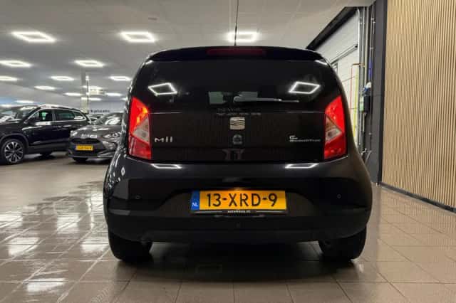 SEAT Mii (2012) thumbnail 4