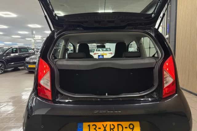 SEAT Mii (2012) thumbnail 5