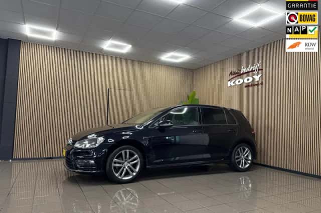 Volkswagen Golf (2014) thumbnail 1