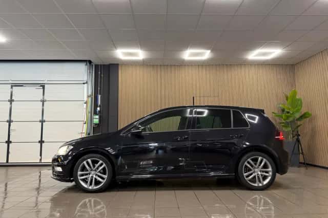 Volkswagen Golf (2014) thumbnail 2