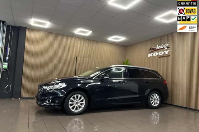 Ford Mondeo (2015) thumbnail 1
