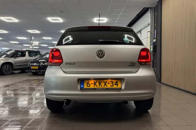 Volkswagen Polo (2013) thumbnail 4