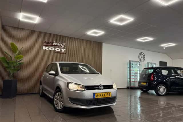 Volkswagen Polo (2013) thumbnail 6