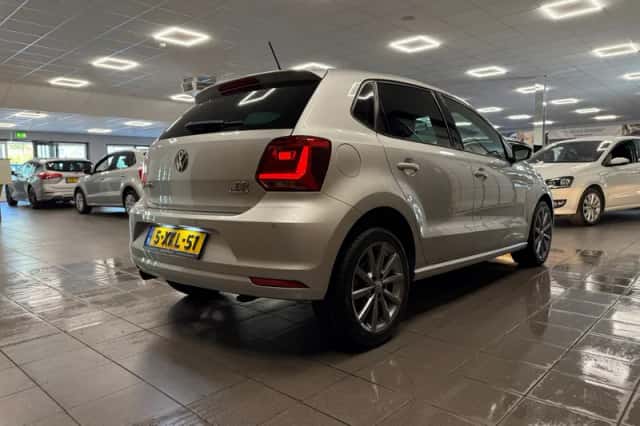 Volkswagen Polo (2014) thumbnail 6