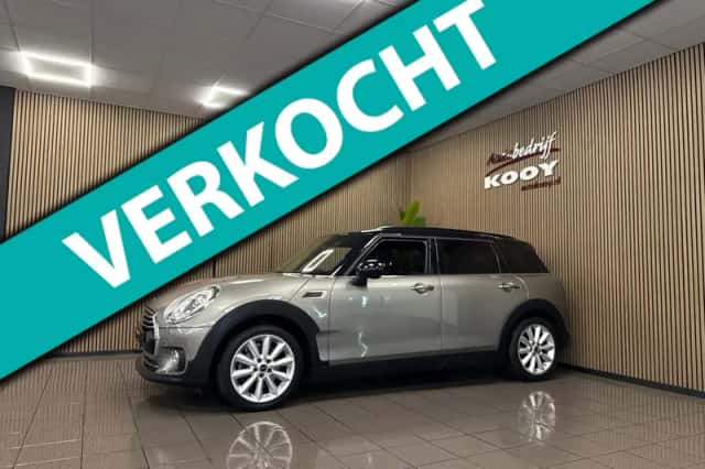 MINI Clubman (2016) thumbnail 1