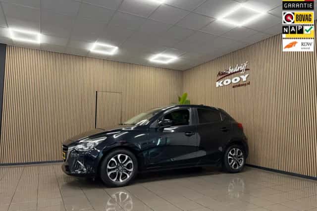 Mazda 2 (2018) thumbnail 1