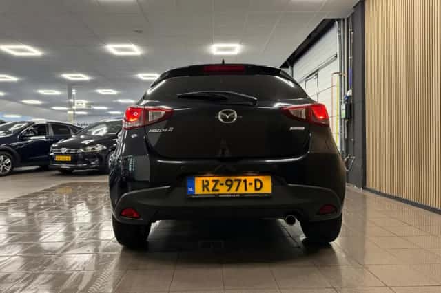 Mazda 2 (2018) thumbnail 4