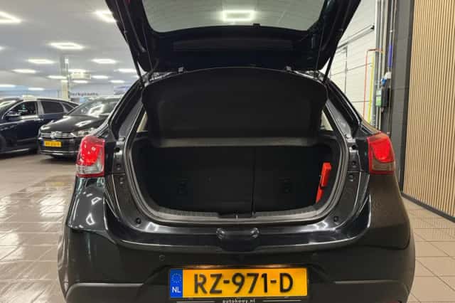Mazda 2 (2018) thumbnail 5