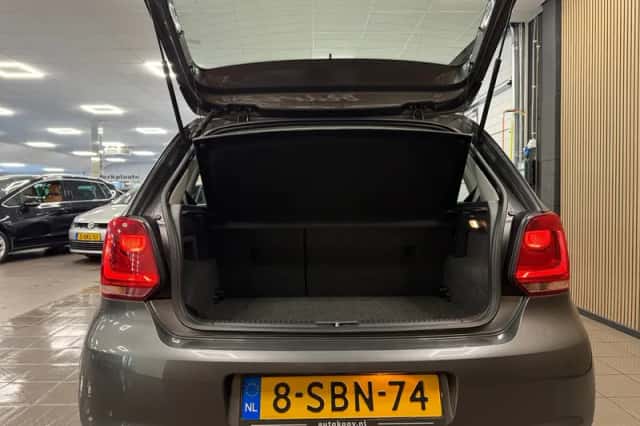 Volkswagen Polo (2013) thumbnail 5