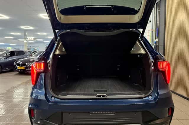 Lynk & Co 01 (2021) thumbnail 5