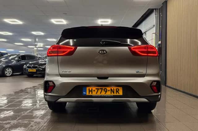 Kia Niro (2020) thumbnail 4