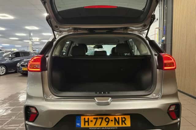 Kia Niro (2020) thumbnail 5