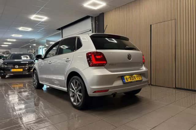 Volkswagen Polo (2014) thumbnail 3